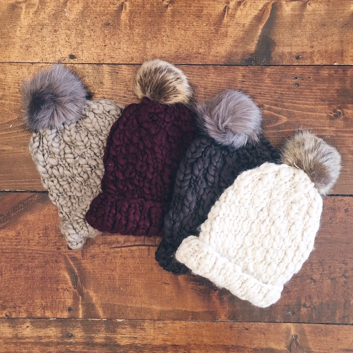 KindredPeople's tweet photo. Winter cuteness. Which is your pick?
#pomhat #stockingcap #winterstyle https://t.co/2etoMs0Ukn