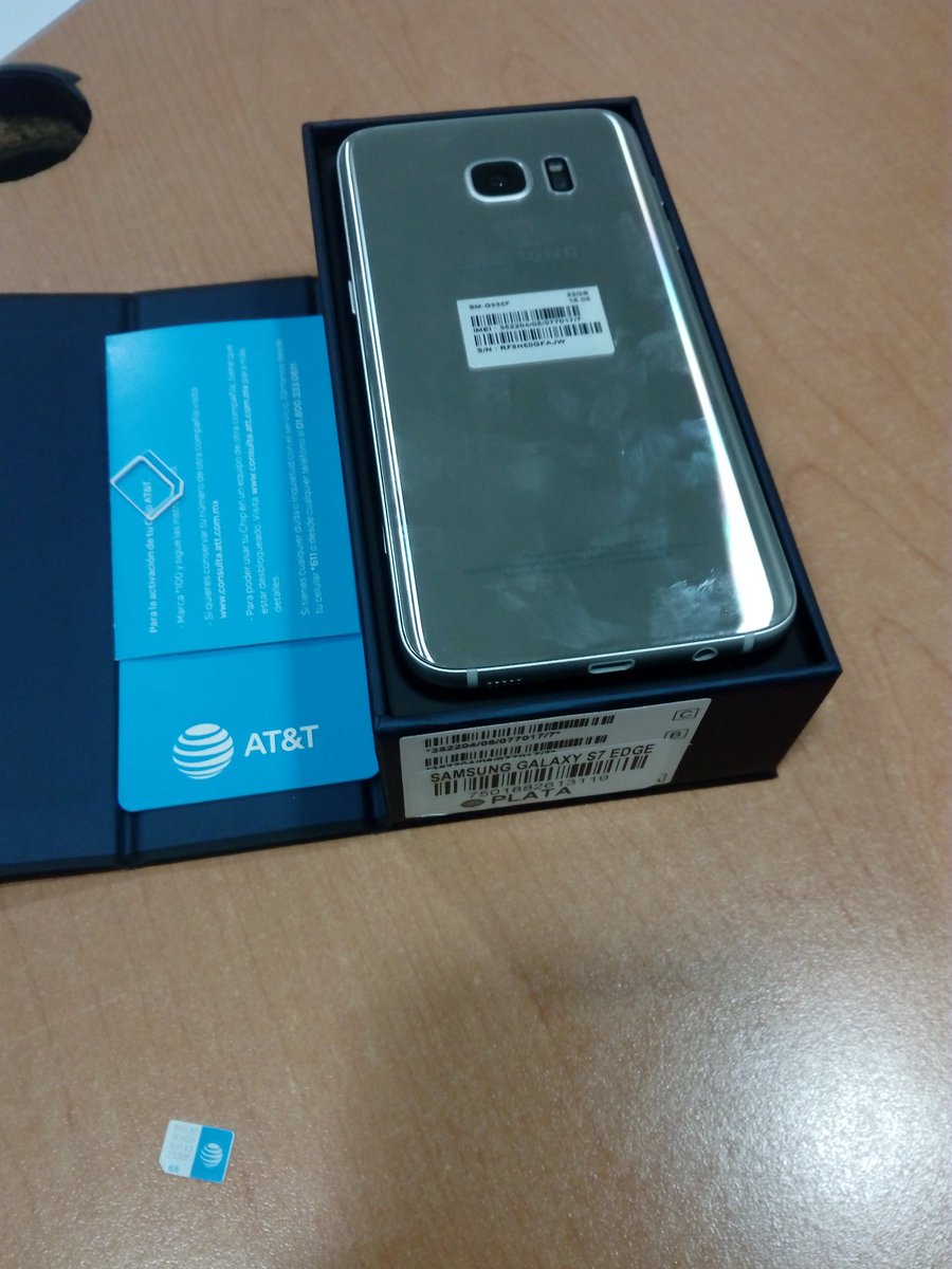 Tobe_7083's tweet photo. Solucion @ATT @ATTMx @ATTMxAyuda  esto es entregar un equipo nuevo, sin sellos, con huellas y un chip adentro usado? Y me dejan sin red! https://t.co/rSClV3N9xr