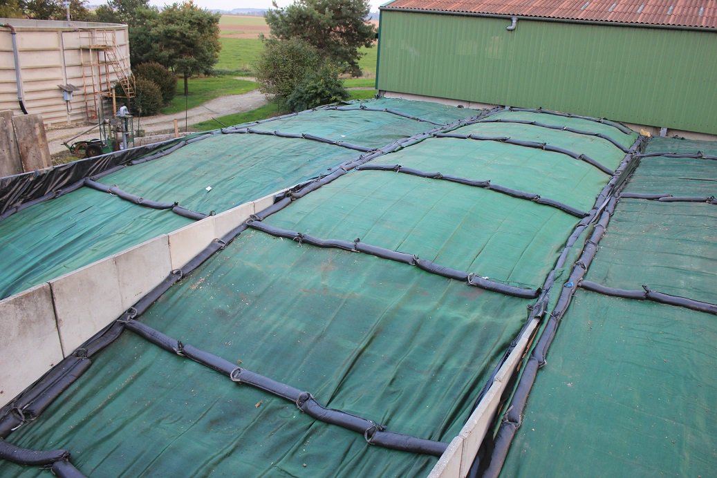 Velitex_SAS's tweet photo. De beaux silos avec les produits @Velitex_SAS ! #ensilage #nutritionanimale 
Nous sommes aussi sur Facebook : https://t.co/AAixgIfH1V https://t.co/4Nt50Bcmf3