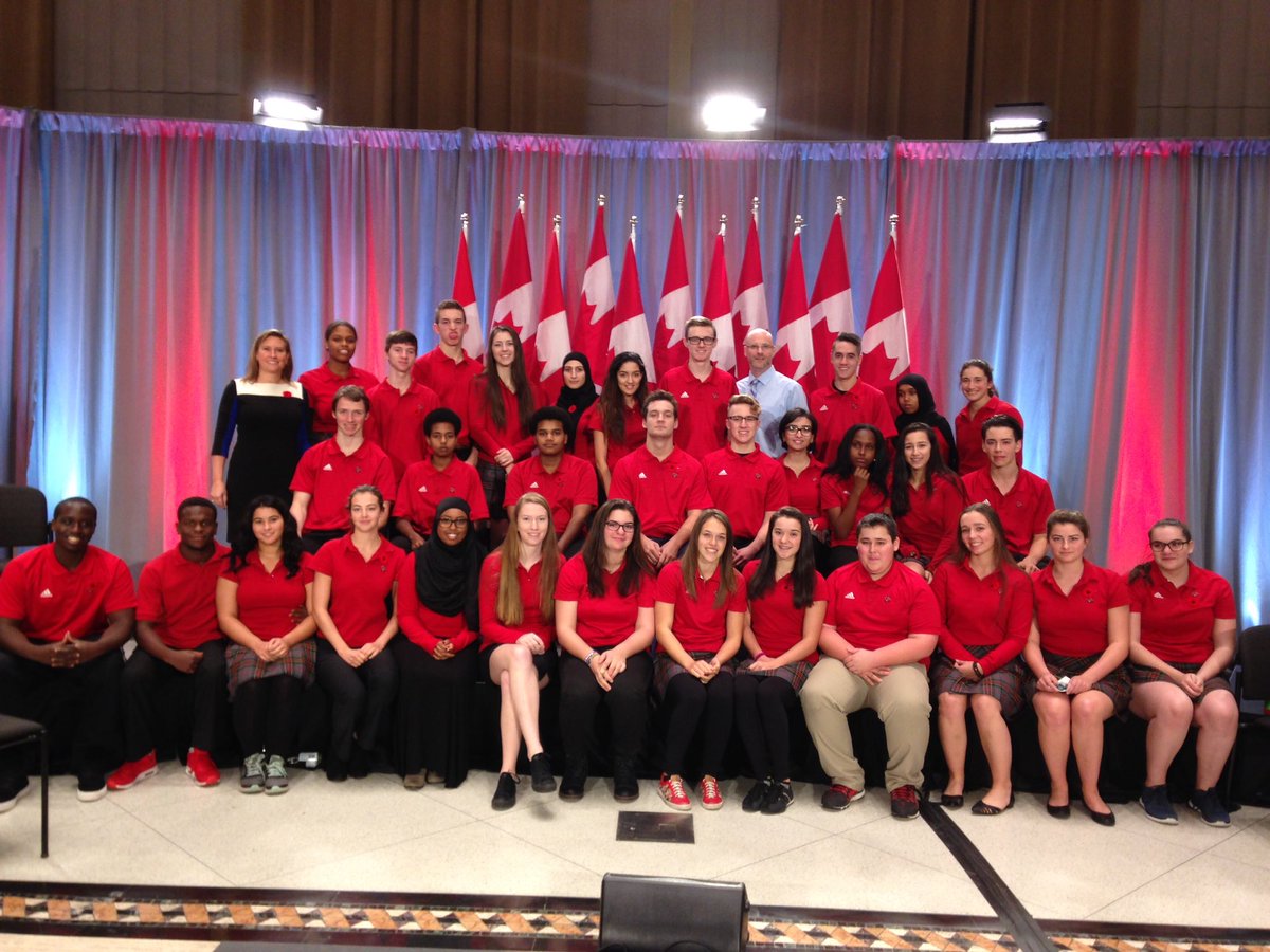 Quelle belle expérience pour nos élèves. Merci au premier ministre et les ministres du Cabinet pour le moment pédagogique.<a href="/JustinTrudeau/">Justin Trudeau</a>