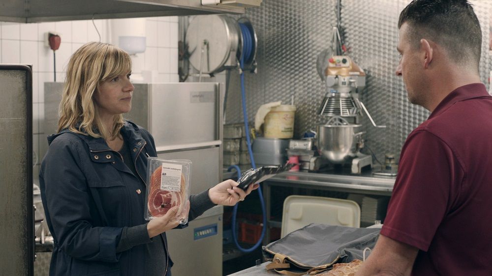 ColourCoachIng's tweet image. Wat een sjoemelerij ,dank v jullie onderzoek RT @KvW: Ontbijtspek in een baconjasje? de verwarrende wereld van spek.