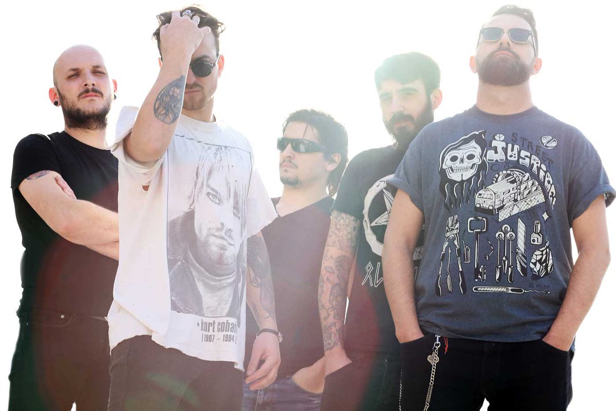 Entrevistamos a Sons Of Meteora, que publican “From The Ashes” (The Eight Balll Records, 16)
mondosonoro.com/entrevistas/ro…