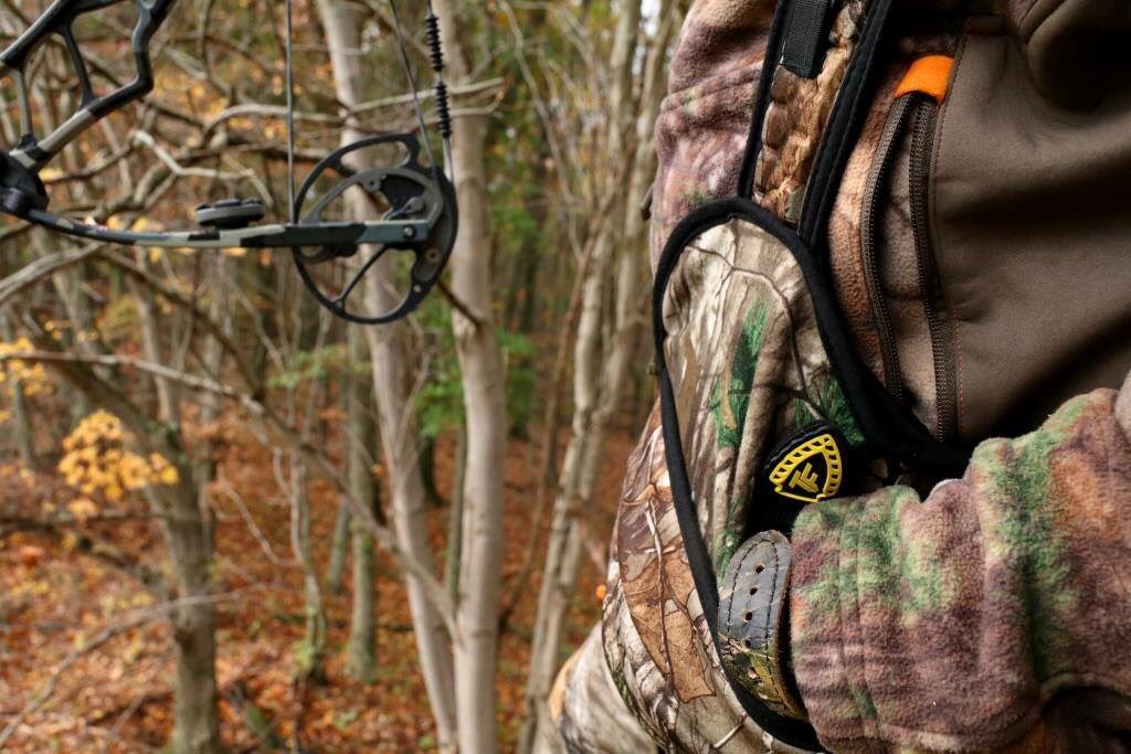 TruFireReleases's tweet photo. Spending some long hours in the #treestand this week and we're lovin every minute! #Trufire #Archery #Hunting #Bowhunting #Whitetail https://t.co/QXmxeOYiIz