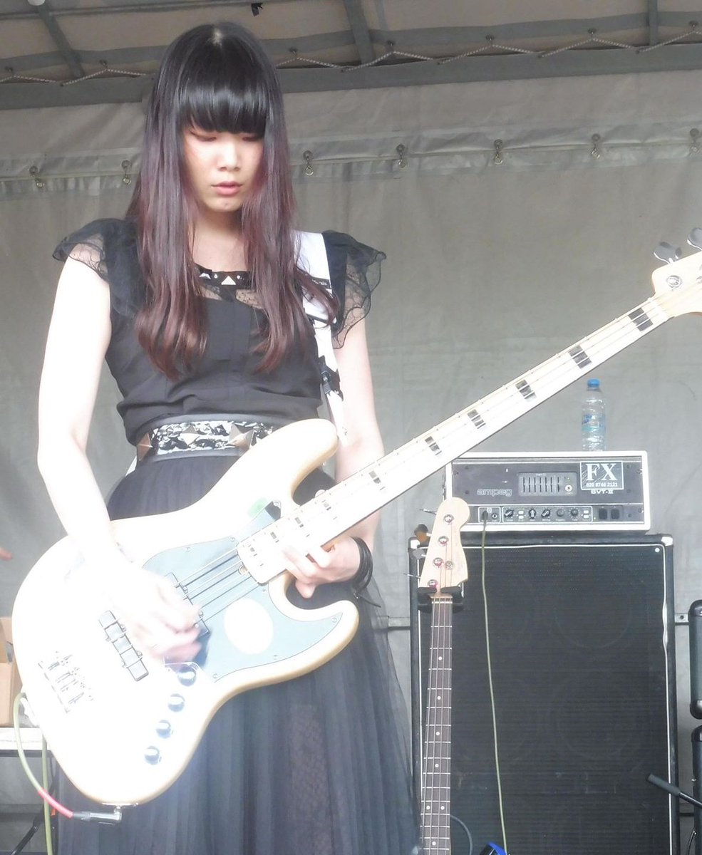 teambandmaid's tweet photo. Misa is magic,,, she's so good her bass turns to GOLD! ๐ต ! ๐๐บ๐ฏ๐ฒ๏ธ๐ฎ๏ธ๐ธ๏ธ๐ฆ๏ธ๐๐๐
#MisaThurs #nofilter #MisaMagic https://t.co/5RLgeMPQR0