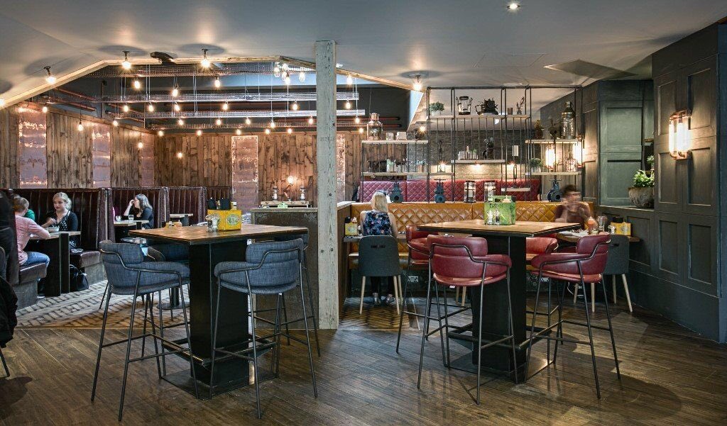 scotsunstyle's tweet photo. #SunReview Find out what @phil_machugh thought of the new @Foundry39 Bar & Restaurant in #Edinburgh https://t.co/77G01DAyc3 #ScotSunStyle https://t.co/KjRmvP5jaE