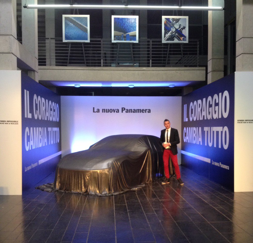 DnaDesignTrento's tweet photo. Prove generali all'anteprima Porsche Panamera! 3...2...1...@TnSviluppo #cardesign #design https://t.co/cIzbH2h0zn