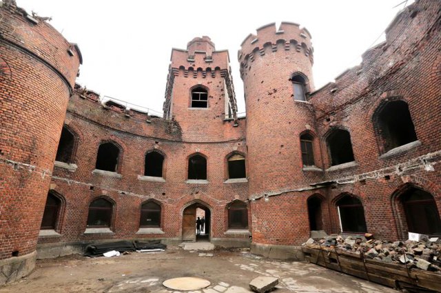 MFlammen's tweet image. За всё время Запад загнивал лишь в одном случае-когда становился частью России. 
На фото немецкий Кёнигсберг и финский Выборг
#ЗдесьХорошо