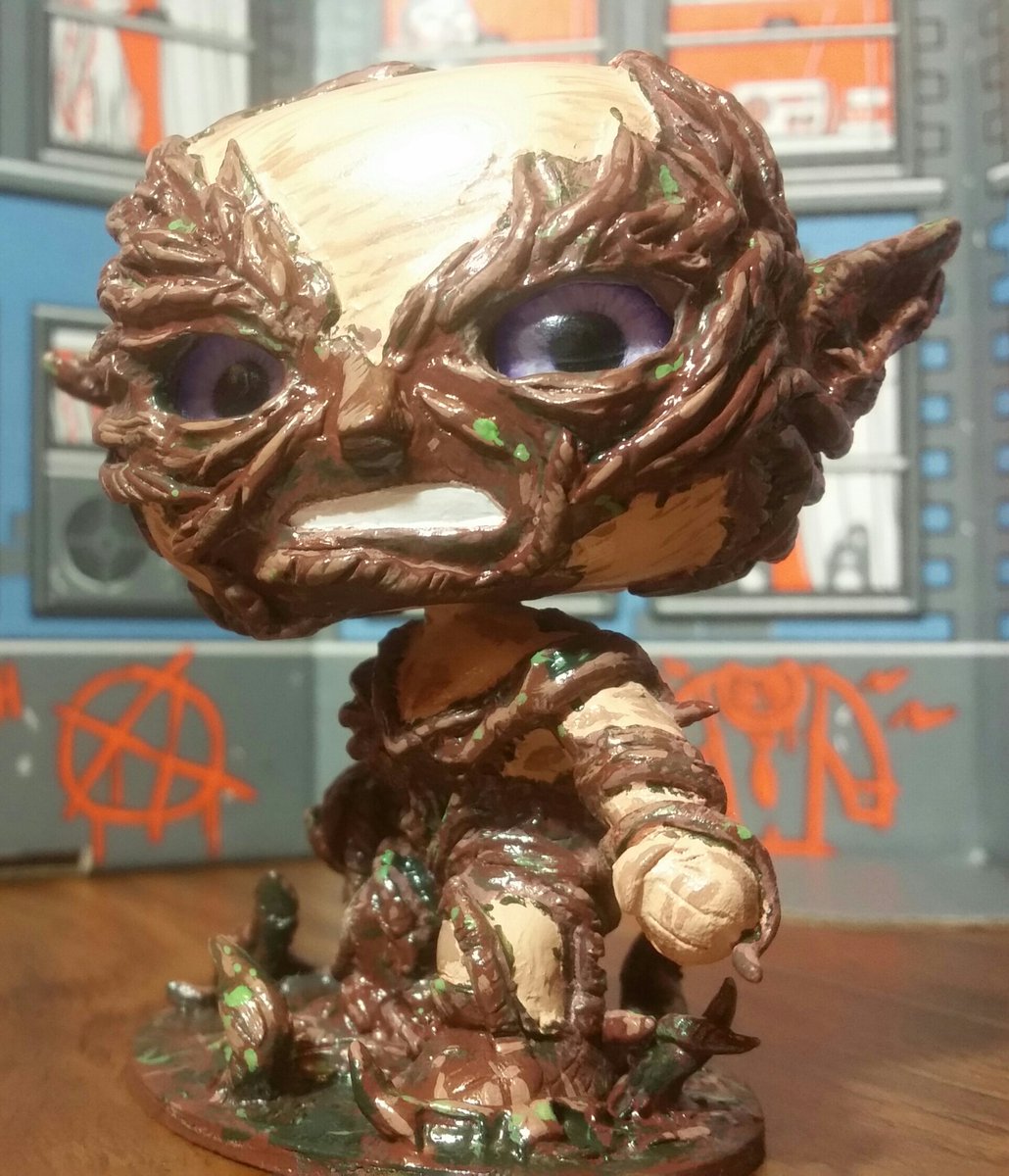BloodNInkComics's tweet photo. And another custom Pop finished recently. https://t.co/b8RmzXoKp5