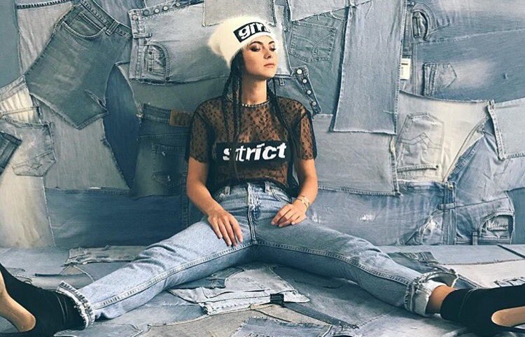 inna_ro's tweet photo. #Shooting @elleromania sooooon ❤️ https://t.co/0OP8b9LnJZ