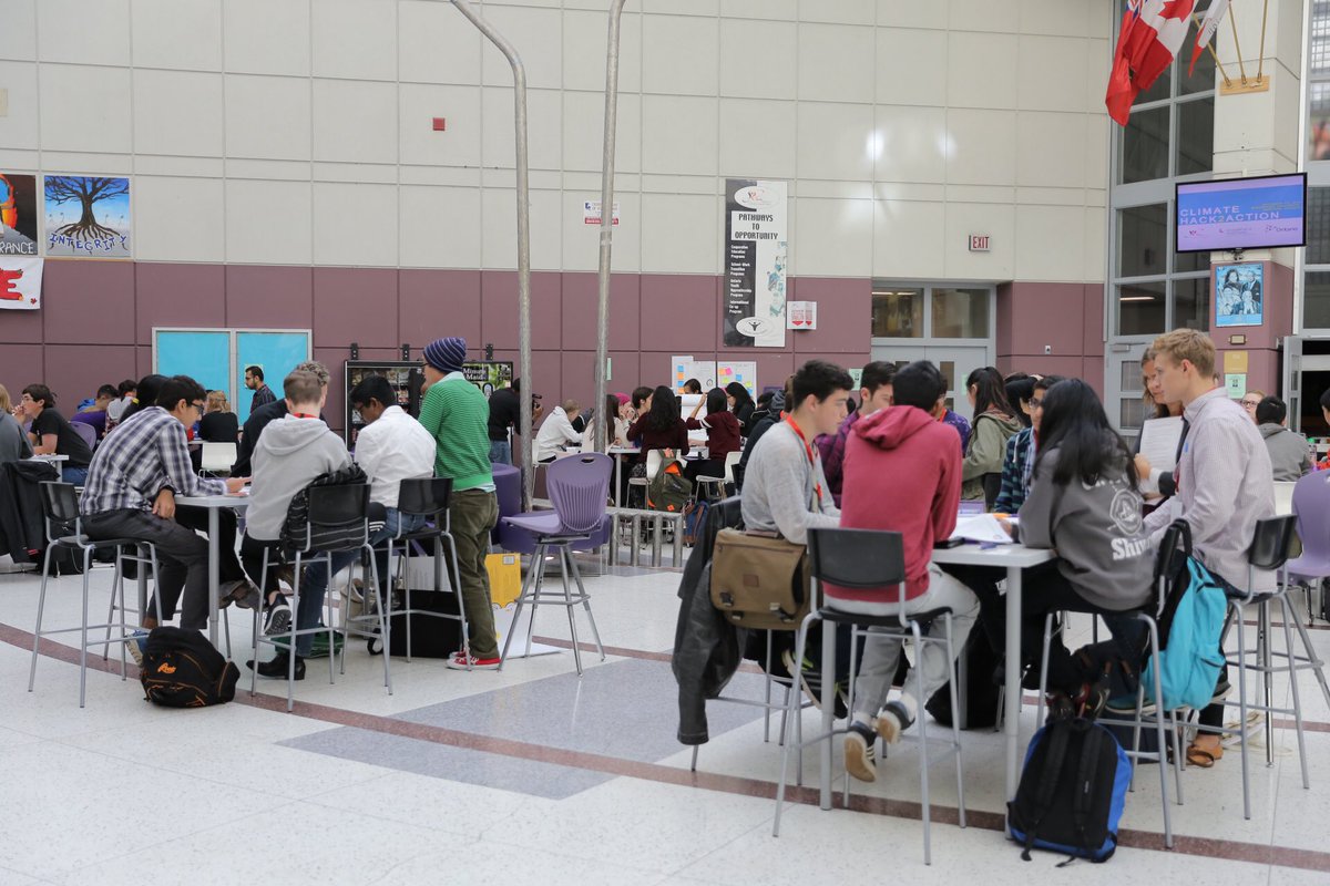 YRDSB's tweet photo. Students are collaborating with policy experts, community leaders, &amp; entrepreneurs at #Hack2Action. Learn more: https://t.co/xBIjXOI0Bk https://t.co/xwgzOmUMot