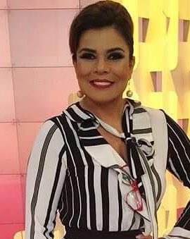 nostrendsbrasil's tweet photo. EstamosContigoMara - Fãs demonstram seu amor para a @MMaraMaravilha, do #FofocandoNoSBT. #NosTrendsBrasil https://t.co/az4gGwnJEa