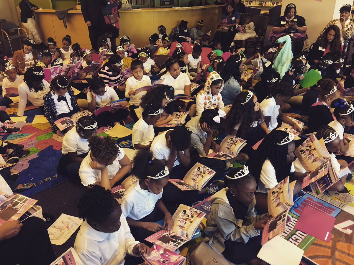 ReadingRainbow's tweet photo. We love seeing all the #BlackGirlMagic that emanated from @AfAmEducation's princess party celebrating literacy! 👑 📚 https://t.co/HHx5mqmJ88 https://t.co/vuxu2w5aTp