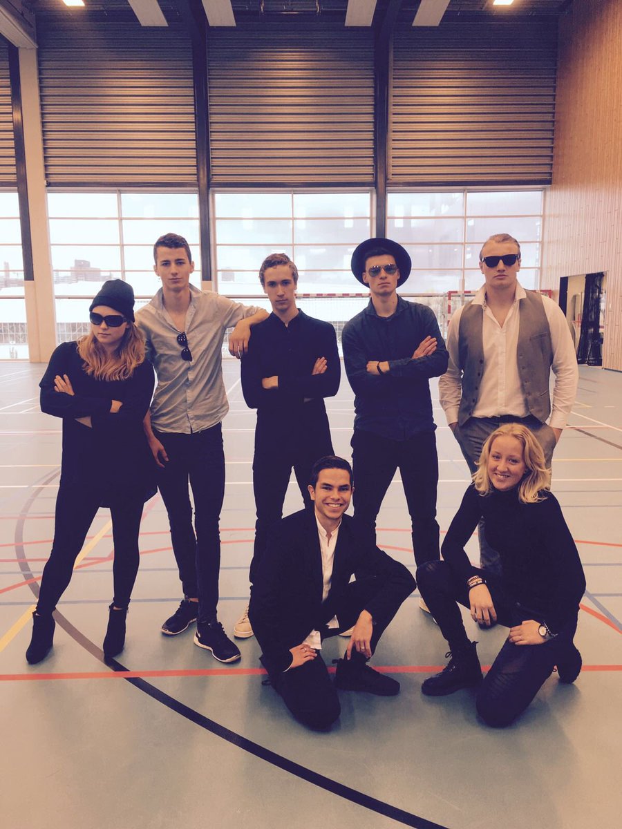Squad ❤️ 
Nerds VS Maffia, of course we won 👊🏻😎
Organized sports event for the 1st year class S&amp;C was fun and a succes ! 🔥