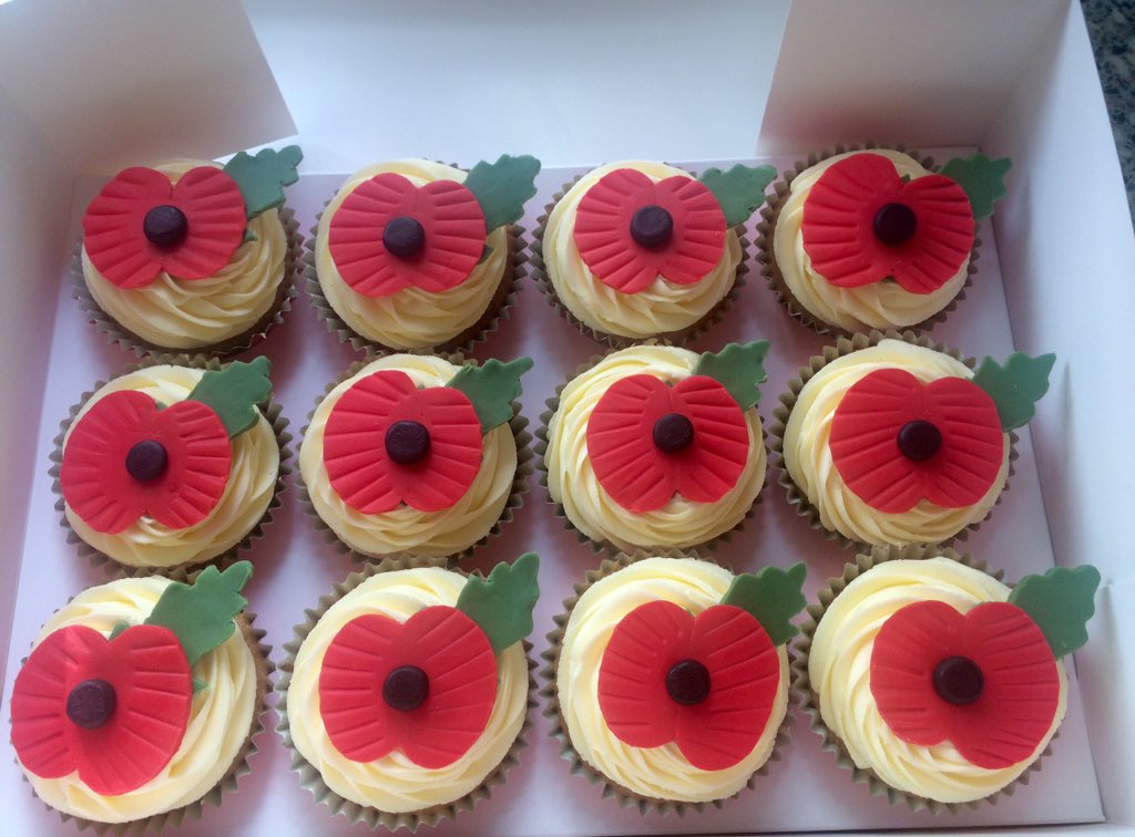 Never Forget... #QueenOf #SBS #RoyalBritishLegion #LDNPoppyDay #poppyappeal