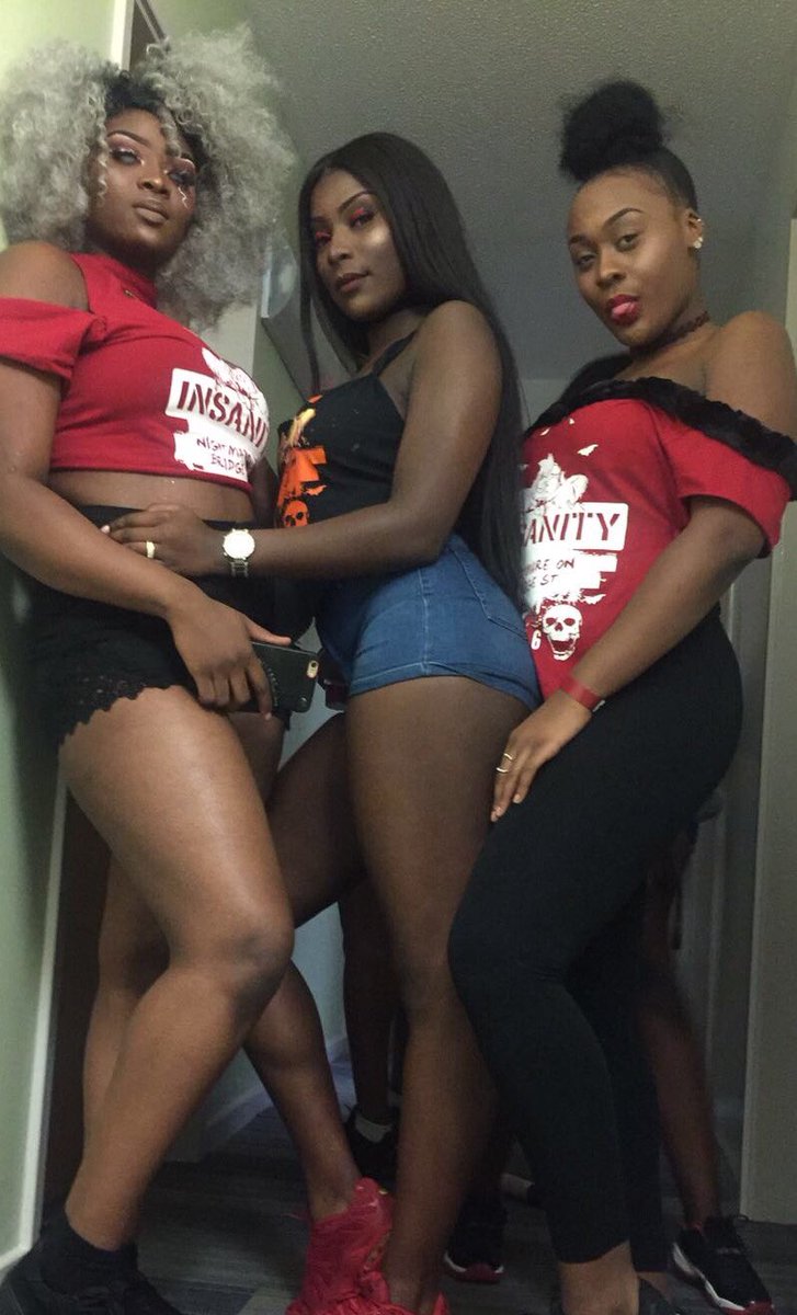 Thatgirldami_'s tweet photo. Forgot about these #INSANITY16 https://t.co/HN5RQPXxQO