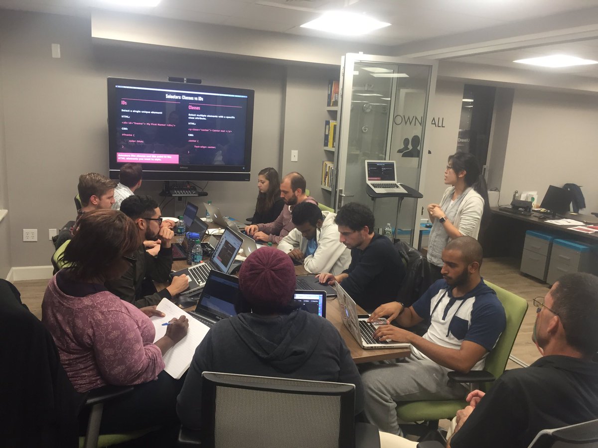 RailsBridgePHL's tweet photo. Coming to you live from our FREE HTML &amp; CSS basics workshop at Benjamin's Desk! Stay tuned for what we have in store for you next! https://t.co/b0Hno2i6As