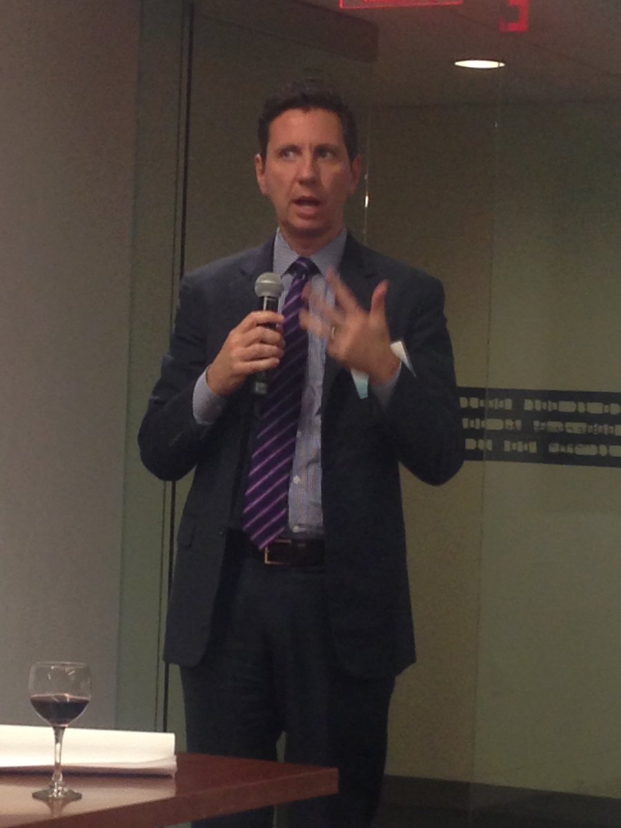 LoriWoehrle's tweet image. Great presentation re social media strategy @SocialDriver @O2Lab thank you!