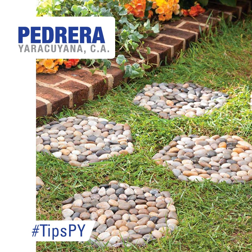 PYaracuyana's tweet image. Si tu patio es amplio, necesitarás hacer un caminito y las piedras te ayudarán ¡Prueba esta idea! #TipsPY