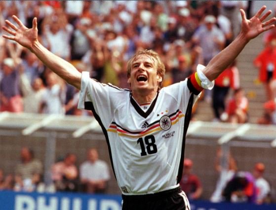 #SelecciónAlemana | @J_Klinsmann será nombrado capitán honorífico de Alemania. ► bit.ly/2eYen7f