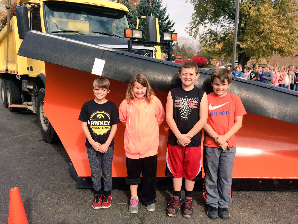 Clinton Elementary tweet media