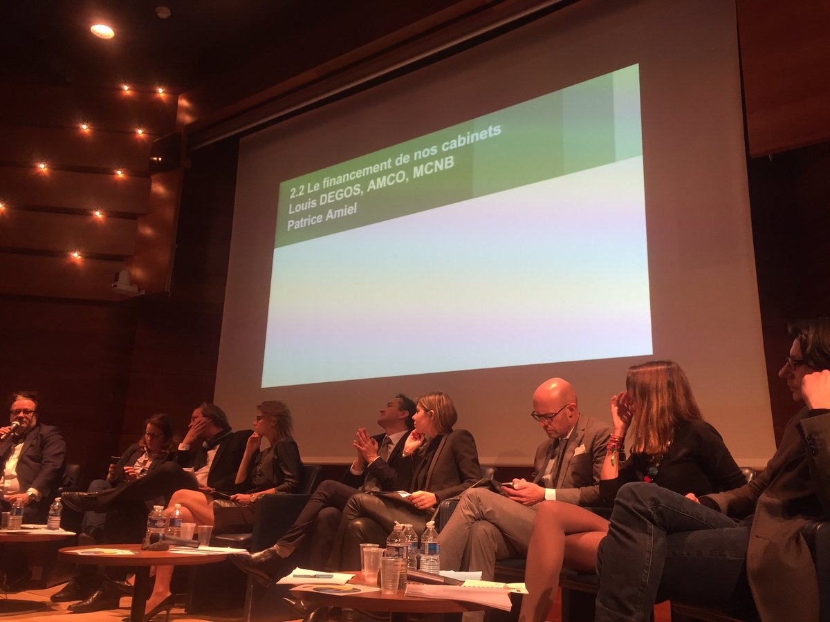 carbondeseze's tweet photo. Avant de parler du financement de nos cabinets et des legal tech @LouisDegos évoque la conf' de @l_incubateur dans laquelle il intervenait https://t.co/dxebKy2a3I