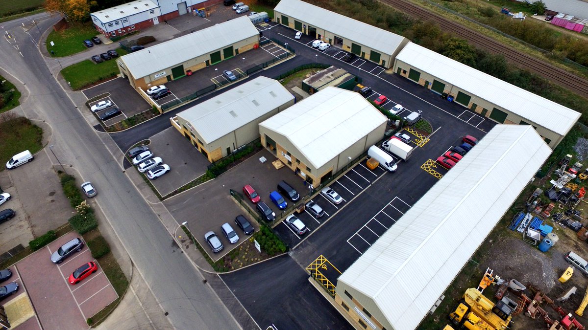 Thanks once again James #RaseSteels 4 this impressive view of #StirlinCourt Sometimes with always pushing 4wards, u 4get 2 look back #proud