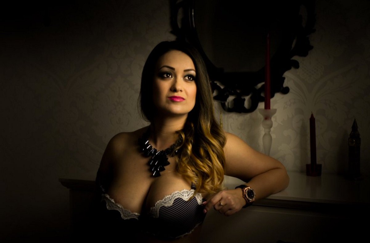 College__Mayhem's tweet photo. Check out @una_bonbon the sexiest girl on the internet https://t.co/49YXdaTr7s #babydoll https://t.co/nm6WGbqhDK