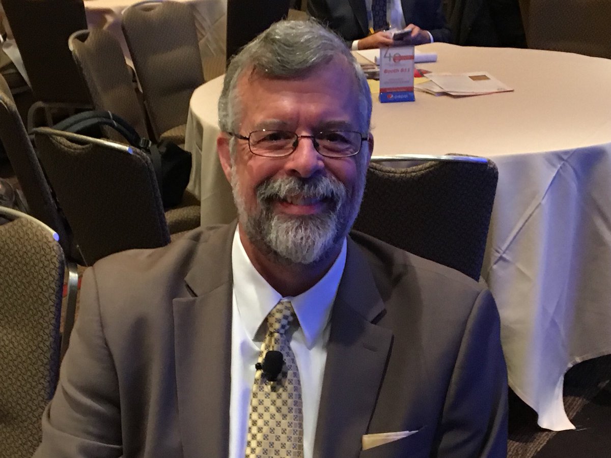 WoodworkingBiz's tweet photo. China a mess in banking, environment, is screwed up beyond belief: economist Alan Beaulieu to building materials dealers #DistConv16 https://t.co/8sce3jqwM3