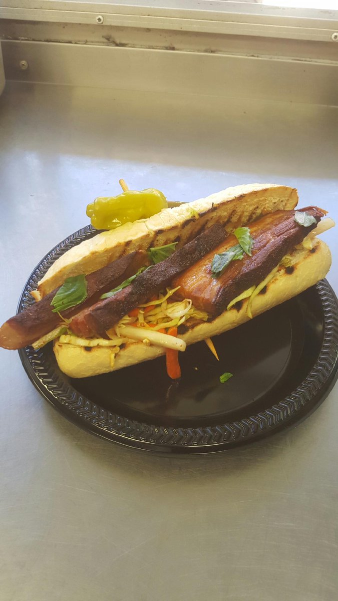 We've got a fantastic combo for our weekly beer pairing <a href="/mtn_toad/">Mountain Toad</a> today! Pork belly banh mi w/ Toad's Scottish Wee Heavey. Perfect for fall!