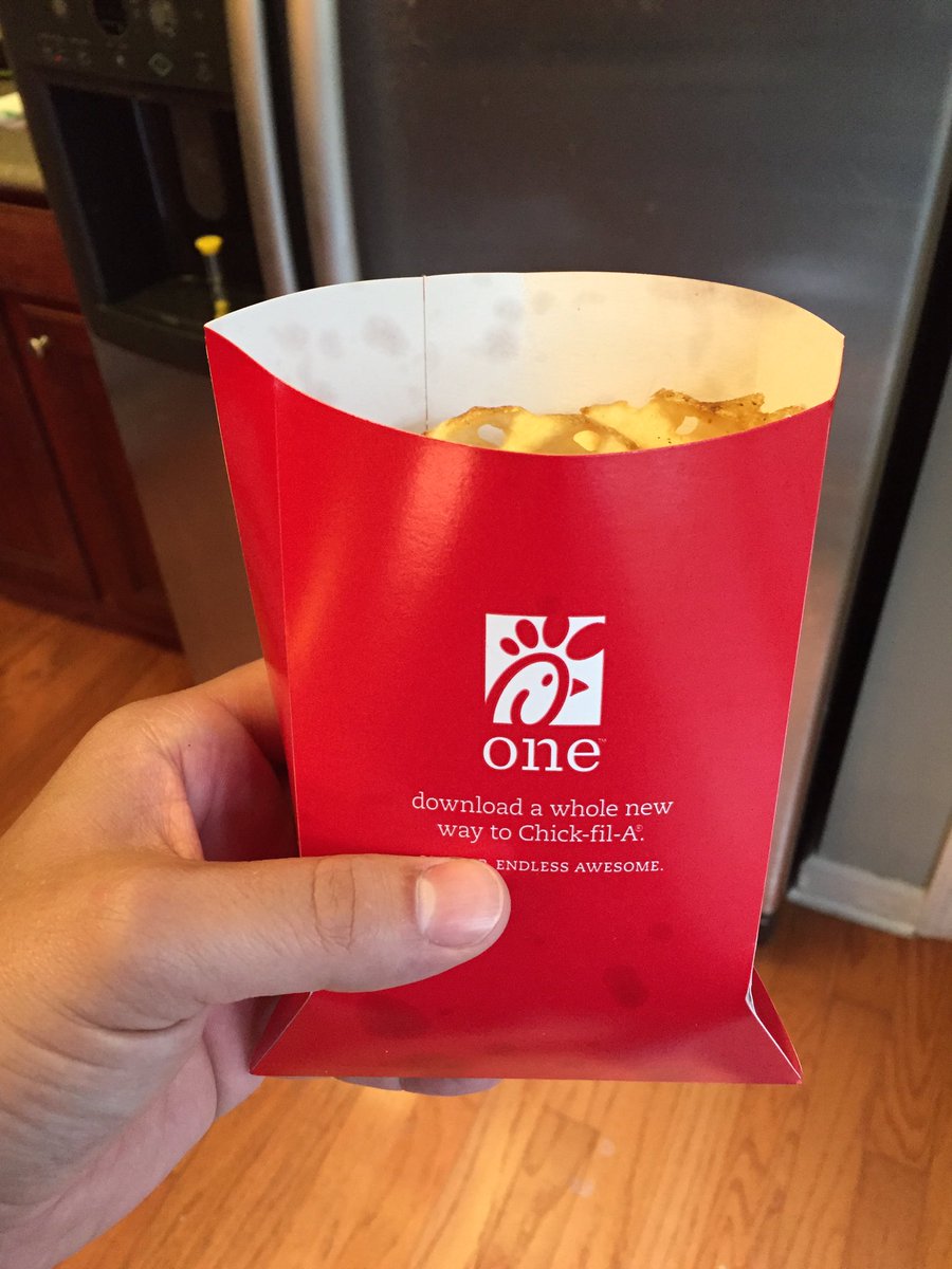 Trails_Tris's tweet photo. @WdstkDwarfHouse I guess a large fry isn't what it used to be... https://t.co/y8UHT2JOxD