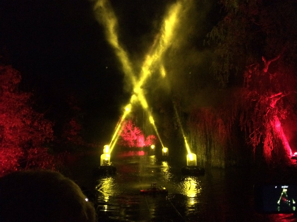 EdinBirdwatcher's tweet image. Had a great night @BotanicLights really recommend it.