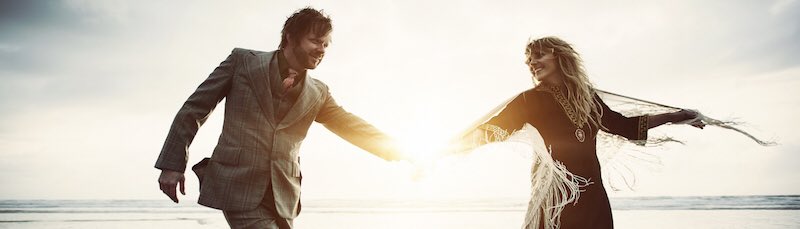 Come hear @MoodyLilSis playing at <a href="/PublicCoastBrew/">Public Coast Brewing</a> tomorrow night from 9-11 p.m. Taps and tunes to roll into the weekend.