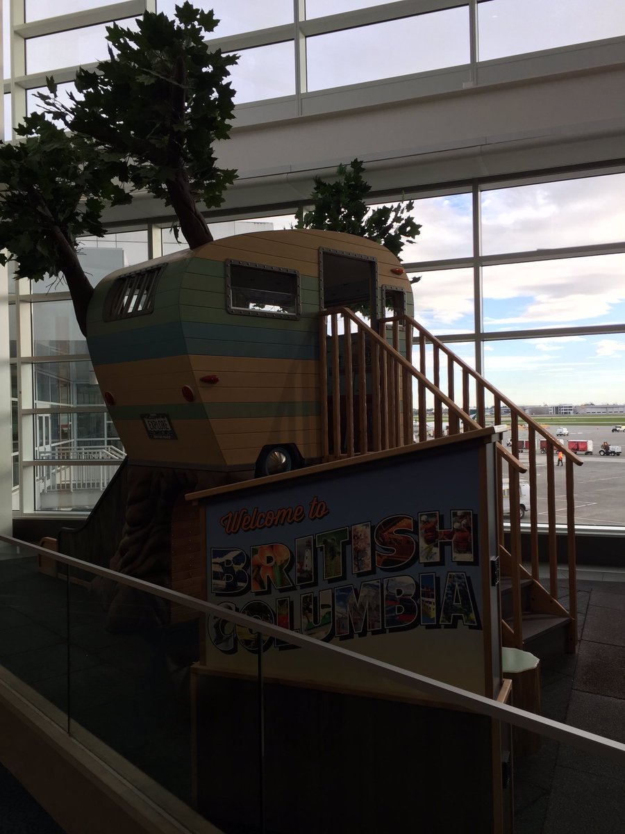 tourismchris's tweet photo. Now that #NetCon16 has come to and end we are checking out the #exploreBC sponsored playground @yvrairport @DestinationBC https://t.co/uXqmpjHjS0