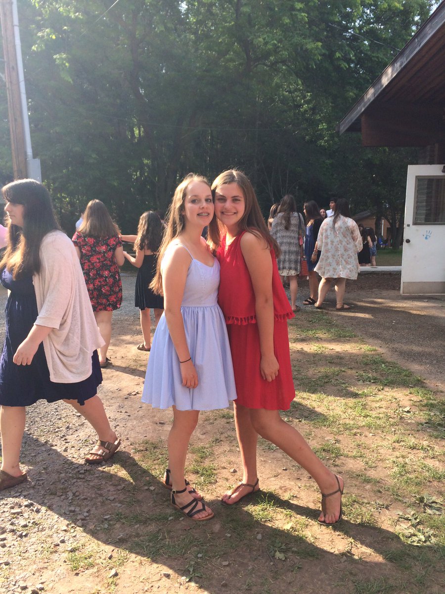 BBGMazkirah's tweet photo. Throwin' it back this Thursday in honor of ILTC + KALLAH 2017 Registration opening in less than 2 hours!! ⛺️💫 https://t.co/X4Y7sKIfES