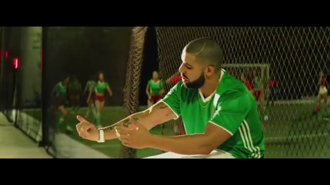 shotsbyajay's tweet photo. New @drake feature and he's wearing a Mexico jersey 🇲🇽 https://t.co/qAla807jf4