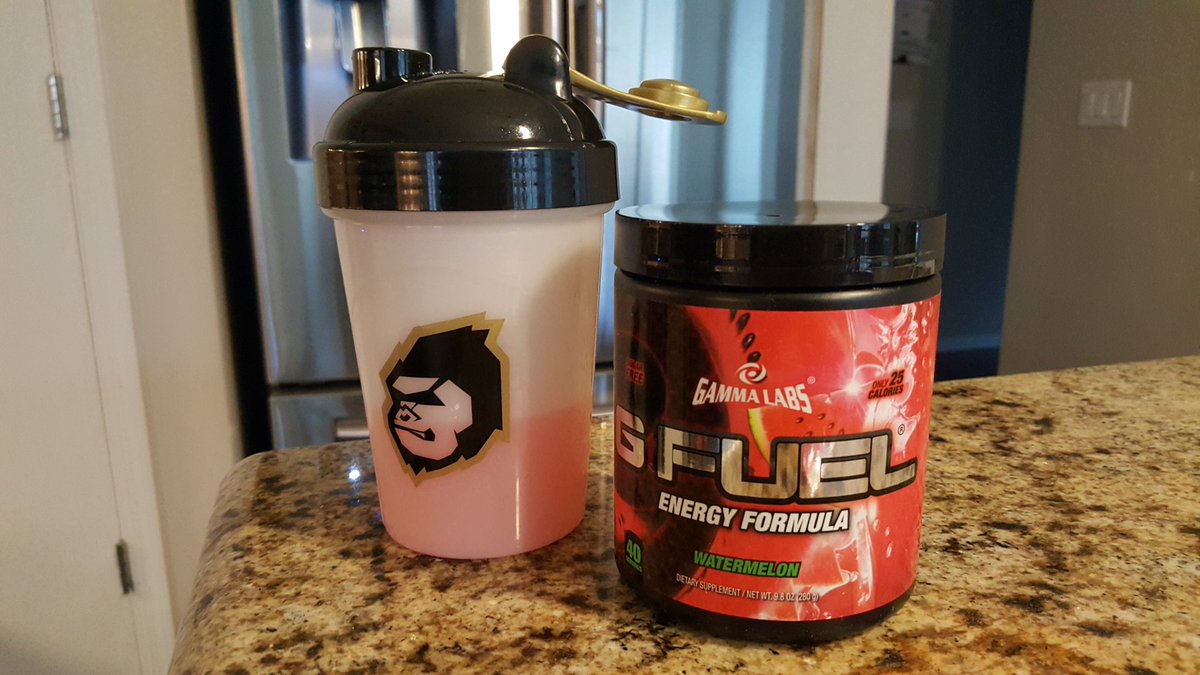 DiveBombDom's tweet photo. @KOSDFF @Sharp_tK @WhosChaos @Crispy @Theory_tK @iFooYa Just got a fresh tub in the mail. #UsecodeSharp https://t.co/WcojUsDT19
