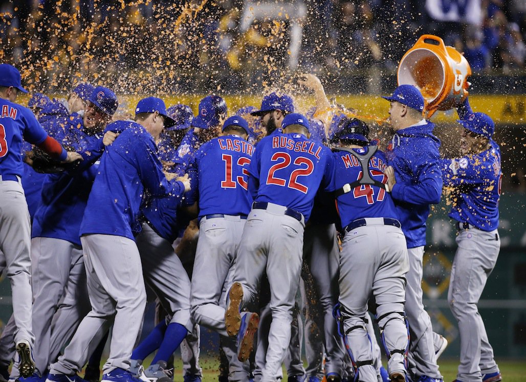 LivePostApp's tweet photo. What a great game last night! Remember you can live blog any sport from your phone with #LivePostApp ;) #GoCubs #WorldSeries #Sports https://t.co/ukUQ8SM2OT