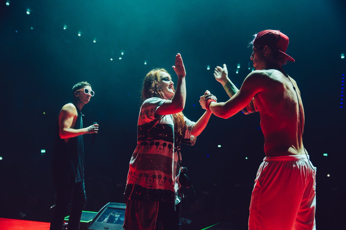 twenty one pilots tweet media