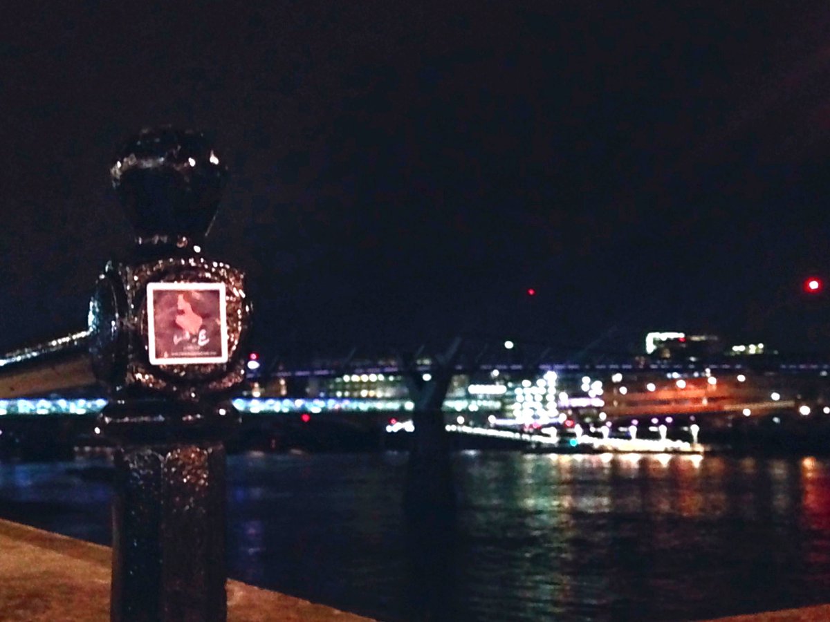 lfe_themovie's tweet photo. #London is looking pretty tonight #9SecondsOfEmma #shortfilm #indiefilm #heforshe https://t.co/riL3sKF17j
