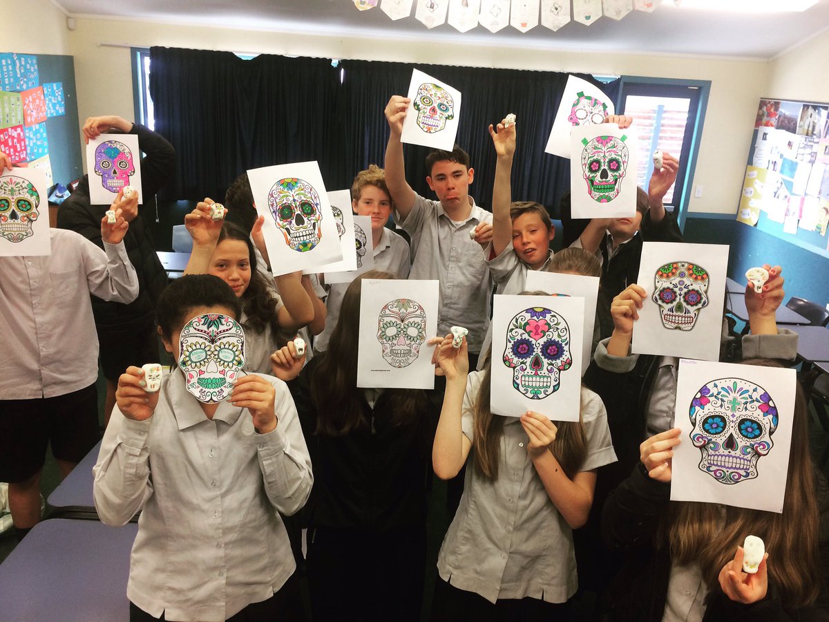 Awesome colours and #sugarskulls from some Year 9 learning about #diadelosmuertos @PCPrincipal