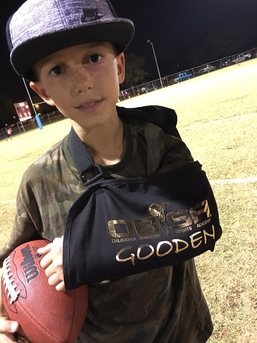 agooden34's tweet photo. Only when your mom makes shirts for a living #leopardpaw #obsa https://t.co/QtQVGBf0p9
