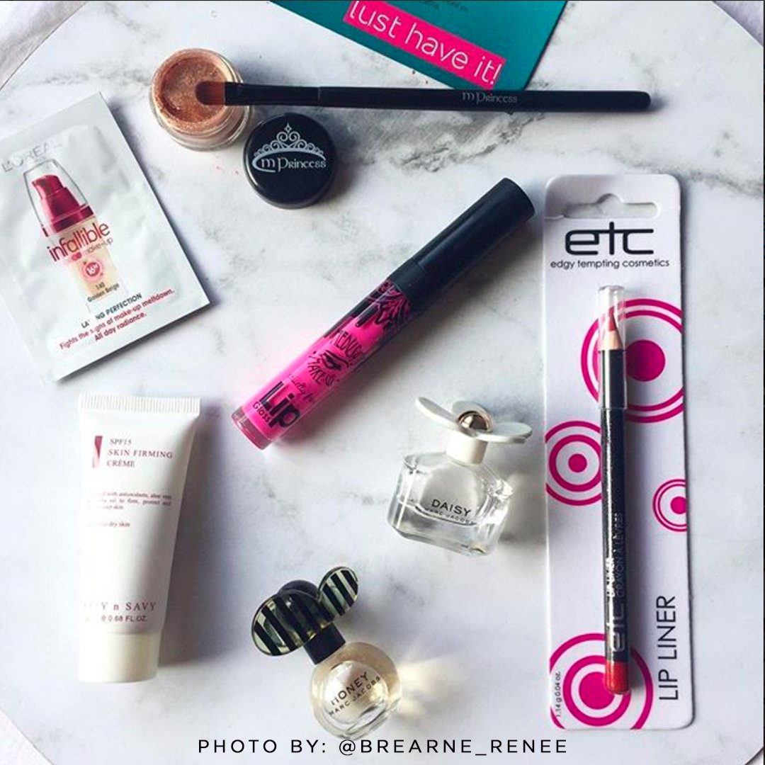 LustHaveit's tweet image. This is your last chance to get the October box!! Don't forget to join the #LHIClassyFabulous giveaway to win an annual subscription!