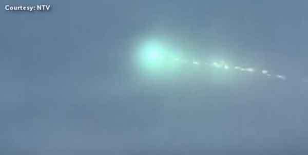 FreeFunFiles's tweet image. Huge Green Fireball over Japan freefunfiles.com/huge-green-fir…