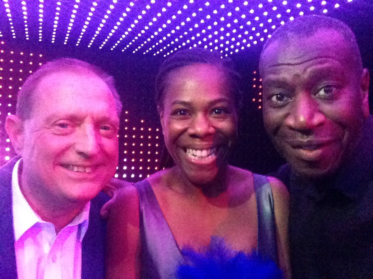 wayneellington7's tweet image. V O C A L  D E V E L O P M E N T  PROGRAMME: Well Done to Annabel &amp;amp; Ian for completing 10 sessions 2nite @VDP Showcase #vocaldevelopment