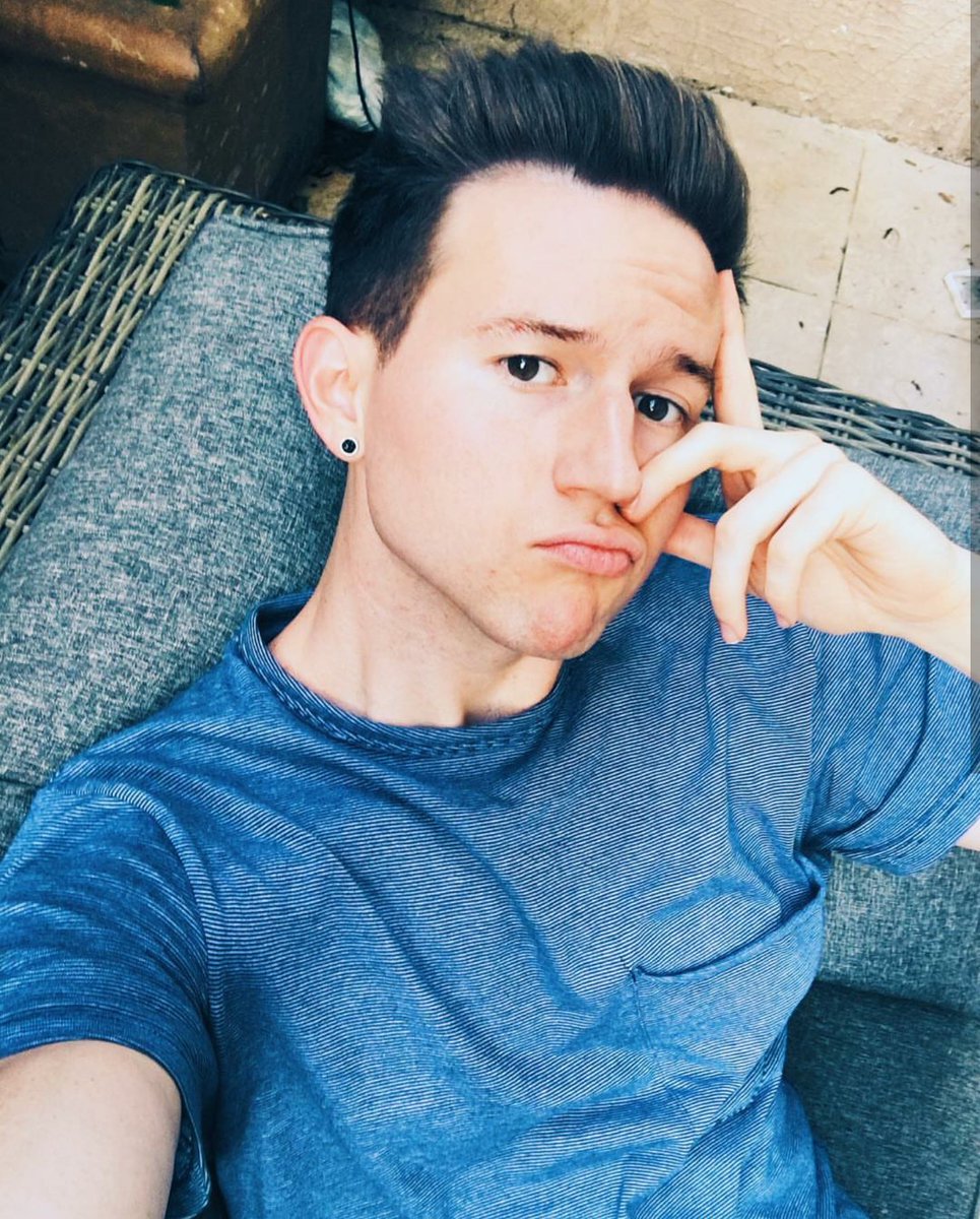 rebeccakaspar1's tweet image. #LohanthonyIsOverParty get you an  unproblematic idol...