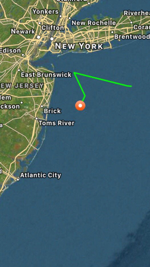 Manhattan tweet media