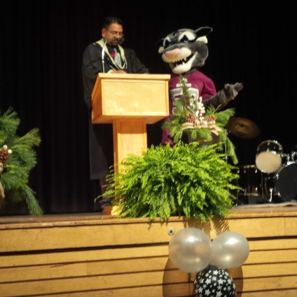 Having fun with #MC <a href="/TLKLife/">TL Kennedy SS</a> and shout outs to all #grads <a href="/tlkleadership/">Leadership Academy</a> @SHSMATTLK <a href="/tlkdeca/">TL Kennedy DECA</a> <a href="/tlksac/">TL Kennedy SAC</a> #trusteeproud