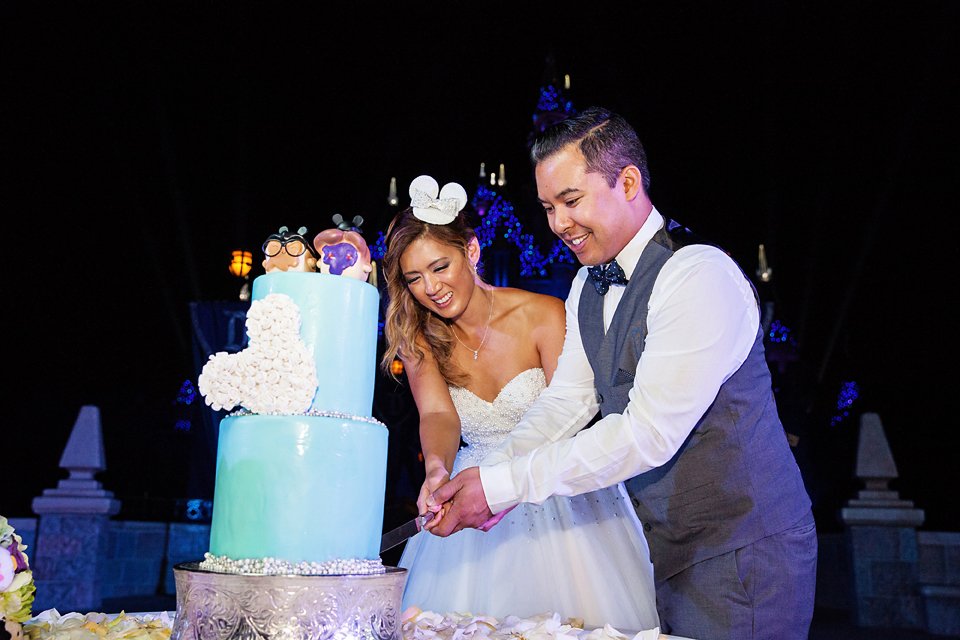 Happy National Sandwich Day! Always reminds me of two of my favorite people, PB&amp;J <3