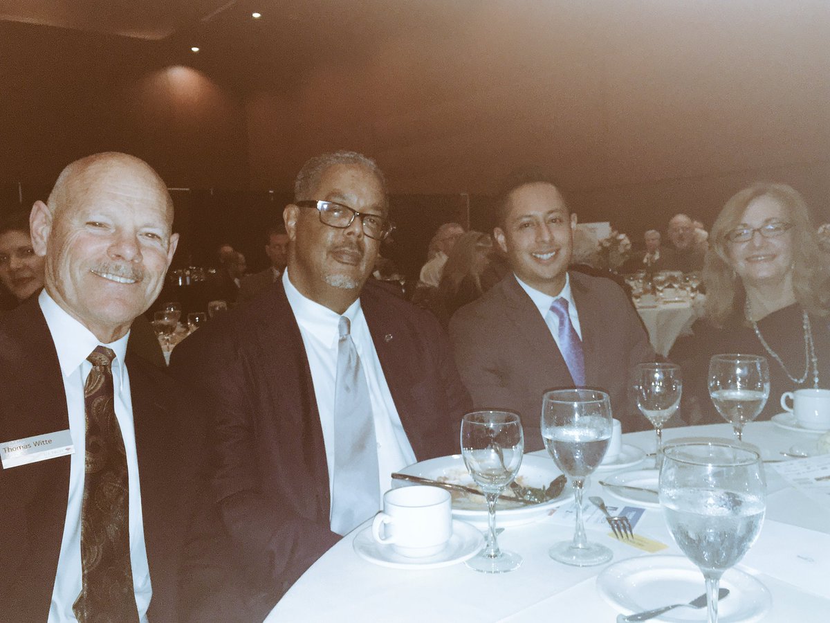 TracySchei's tweet photo. #nhctribute #bankofamerica Congratulations to all the nominees and winners this evening!! Amazing event!! https://t.co/w64FrJcio6