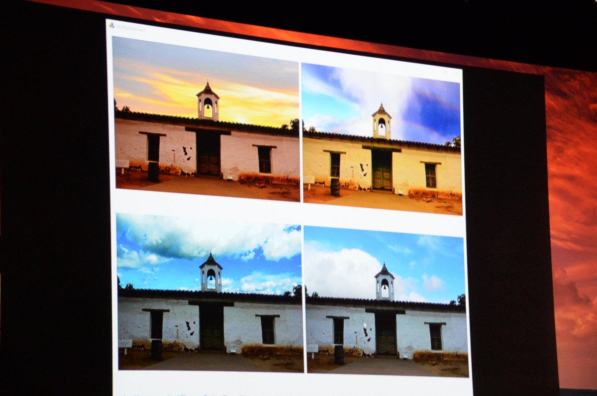 clockmaker's tweet image. 左の写真は曇りの日に撮影した写真。これを空のトーンを調整する技術「 #SkyReplace 」にかければ、青空や夕焼け空の写真に変換できる。会場歓喜！
#AdobeMAX #MAX野郎